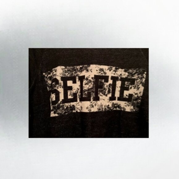 Fashmob long sleeved hooded dark gray juniors size m top "selfie" - Picture 2 of 3